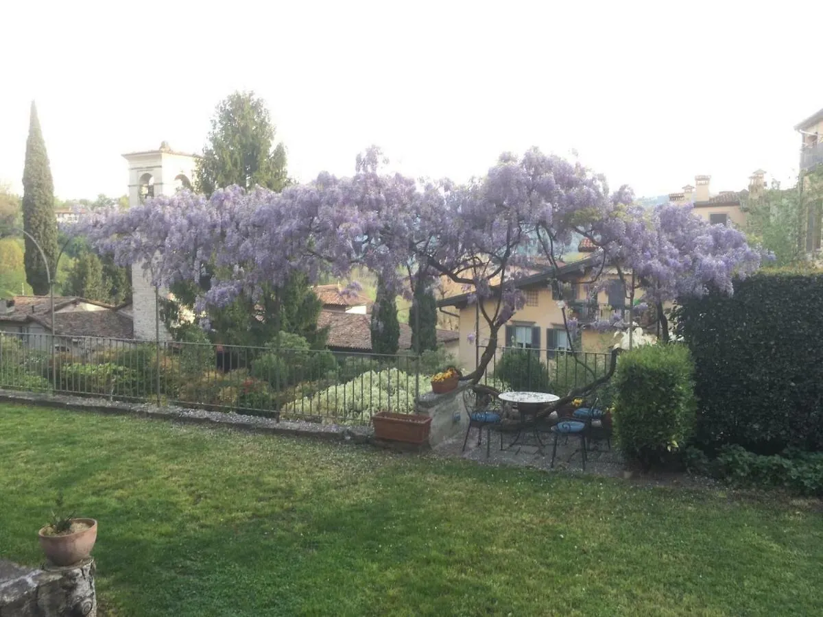 B&B Entro Le Mura Bergamo İtalya